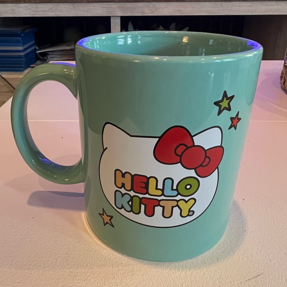 Hello Kitty Mug - Picture 4 of 4